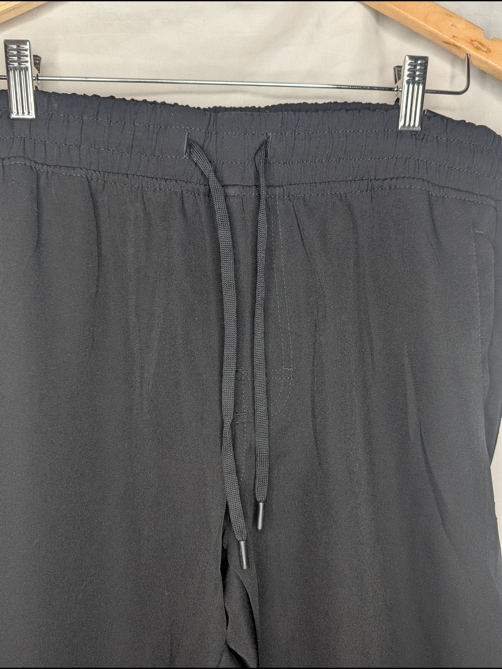 LEG3ND Men's Black Comfort Fit Drawstring Jogger Pants, Large - Picture 9 of 16